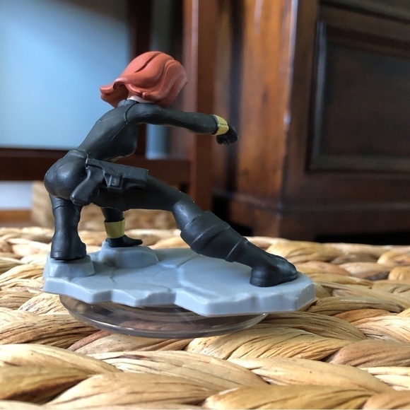 Disney Infinity 2.0: Marvel Figure: Black Widow - Picture 3 of 5